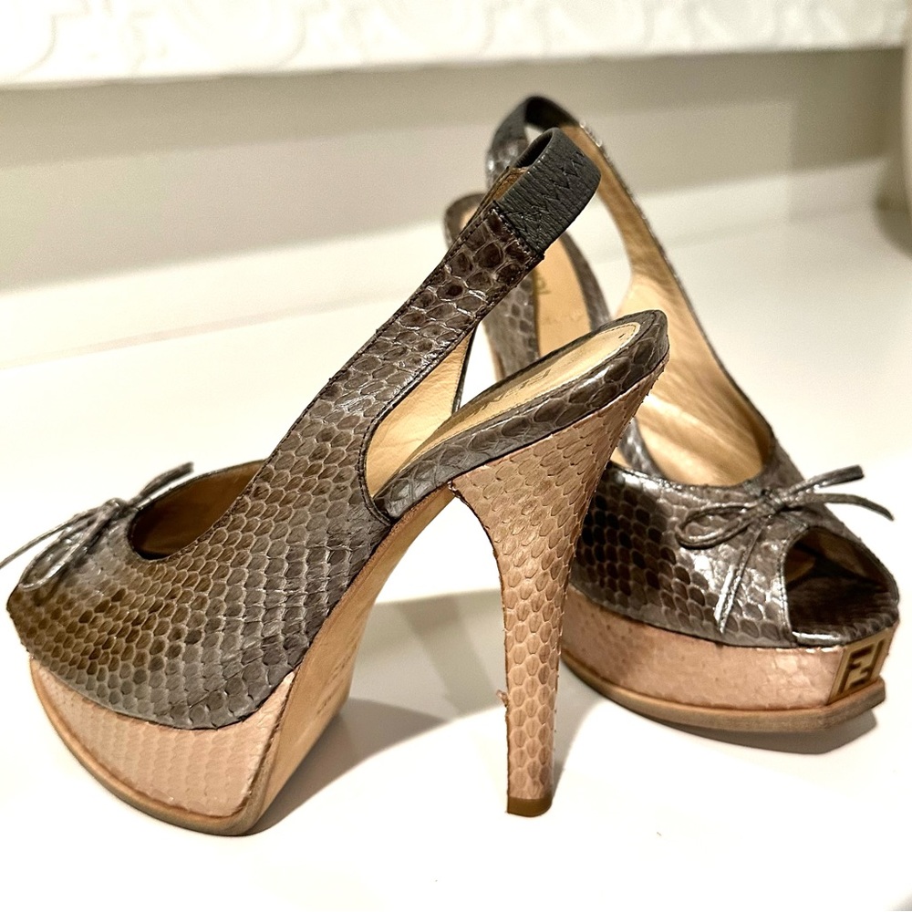 Fendi Python Slingback Pumps. Spuntata Colubro Pe… - image 1